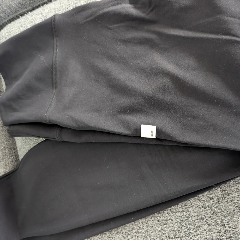 Vuori AllTheForm Leggings - Picture 3 of 8